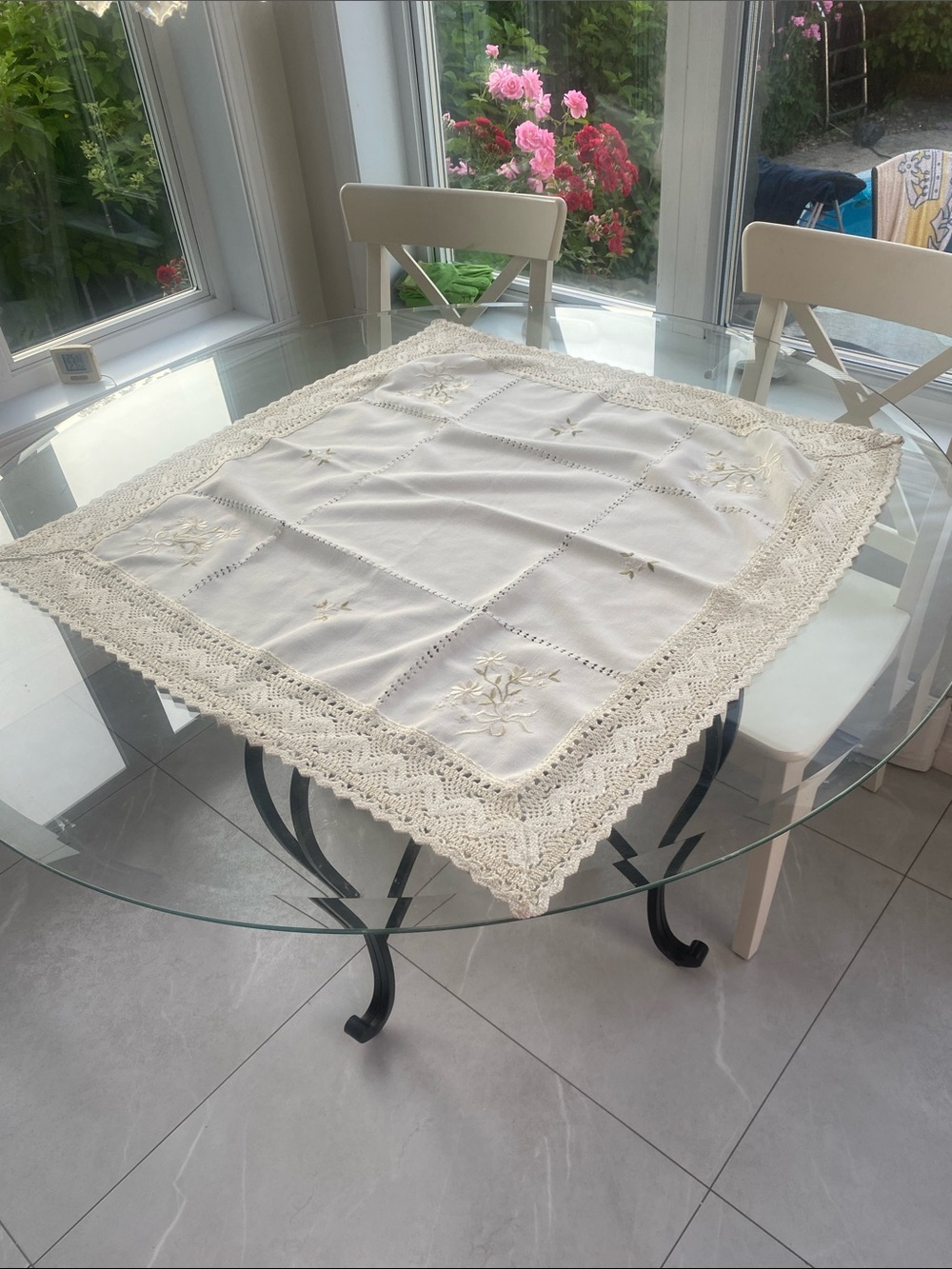 Small Square Floral Embroidered Tablecloth in White w Cream Crochet Trim 32”x32”